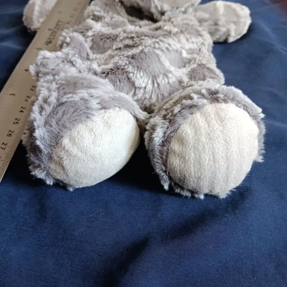 Mary Meyer Baby Giraffe Lovey Gray &  White Flat Beans in Bottom Soother 12in